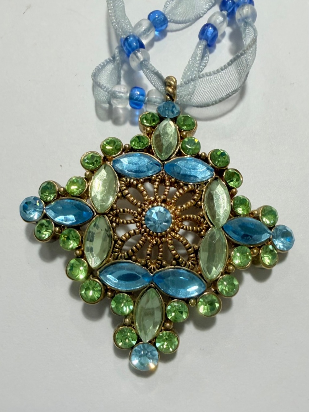 Blue and Green Rhinestone Pendant Choker Ribbon Necklace - Picture 2 of 3